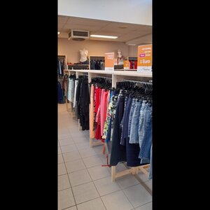 Kringloopwinkel Rataplan Monster image 3