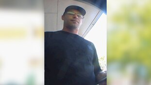 Wassenaar - Gezocht - Diefstal pinpas / pinnen Lange Kerkdam Wassenaar