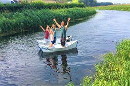 Nieuwe boot ontworpen voor de elektrische pleziervaart