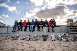 Een kunstwerk van ons strandafval door de Plastic Police