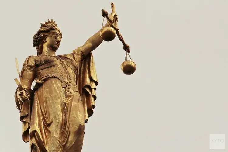 Deels voorwaardelijke celstraf na aanranding van 30 vrouwen