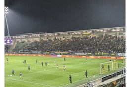 Koploper ADO Den Haag verrassend onderuit tegen Jong PSV